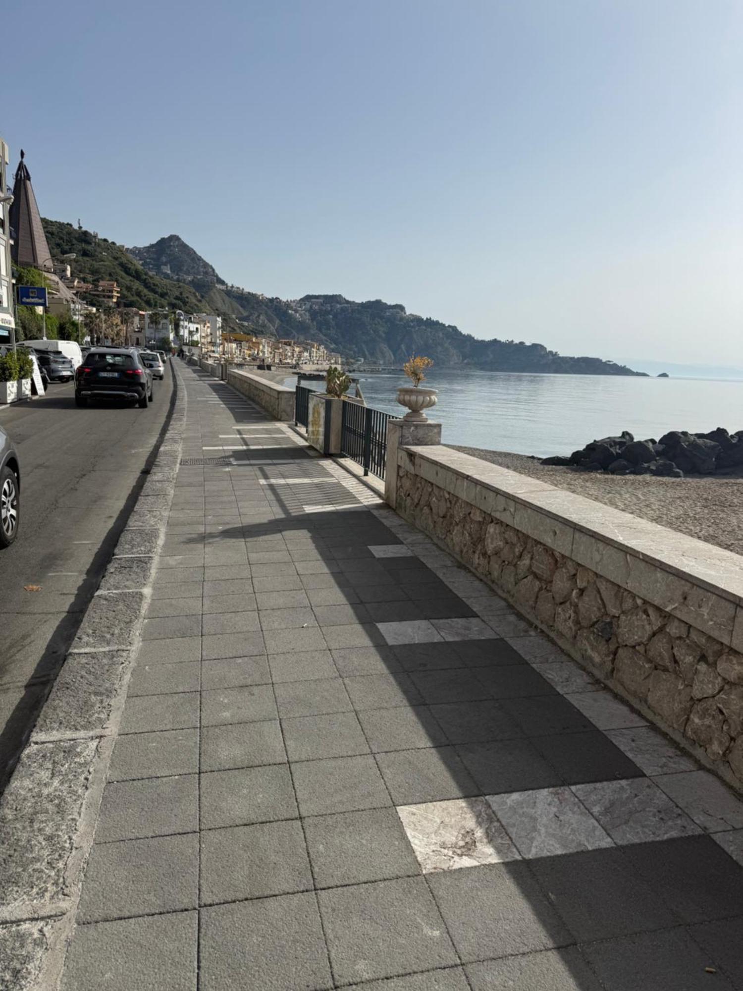 Nausica17 Naxos Bay Appartement Giardini-Naxos Buitenkant foto