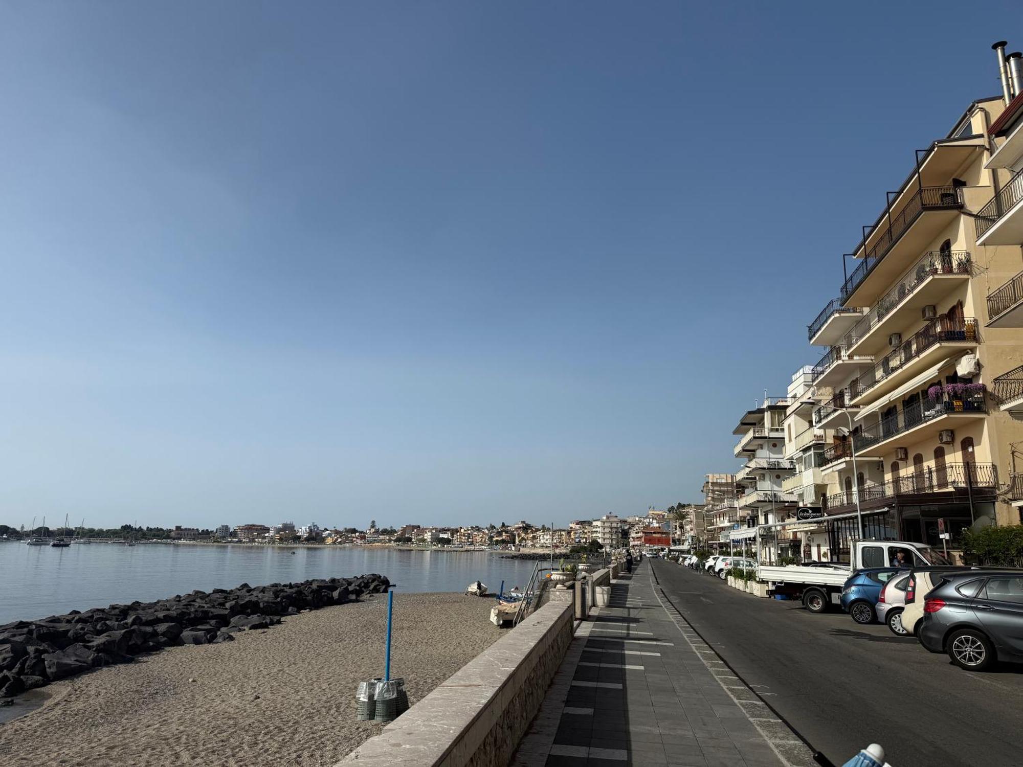 Nausica17 Naxos Bay Appartement Giardini-Naxos Buitenkant foto